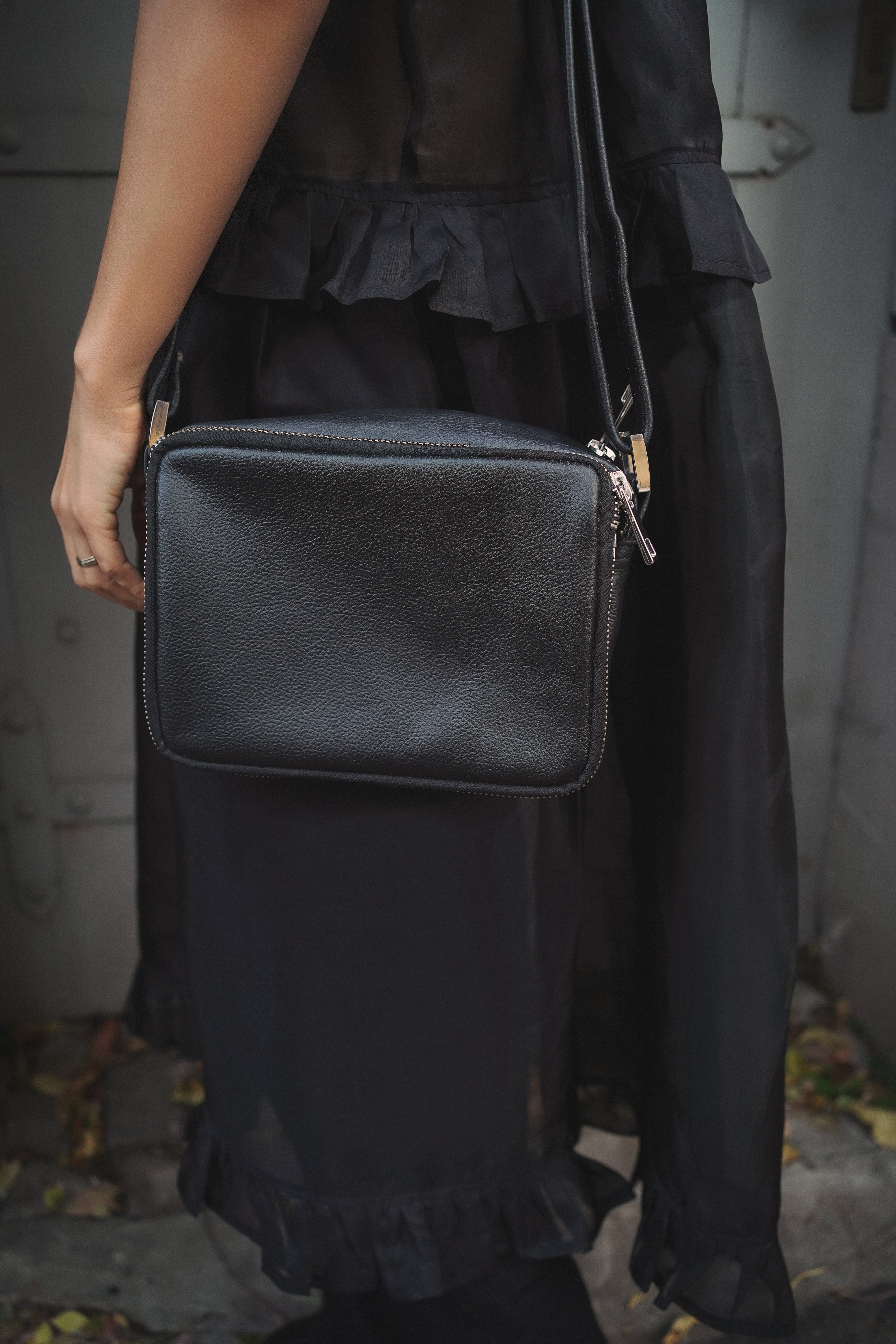 Moon Bag with Detachable Pockets