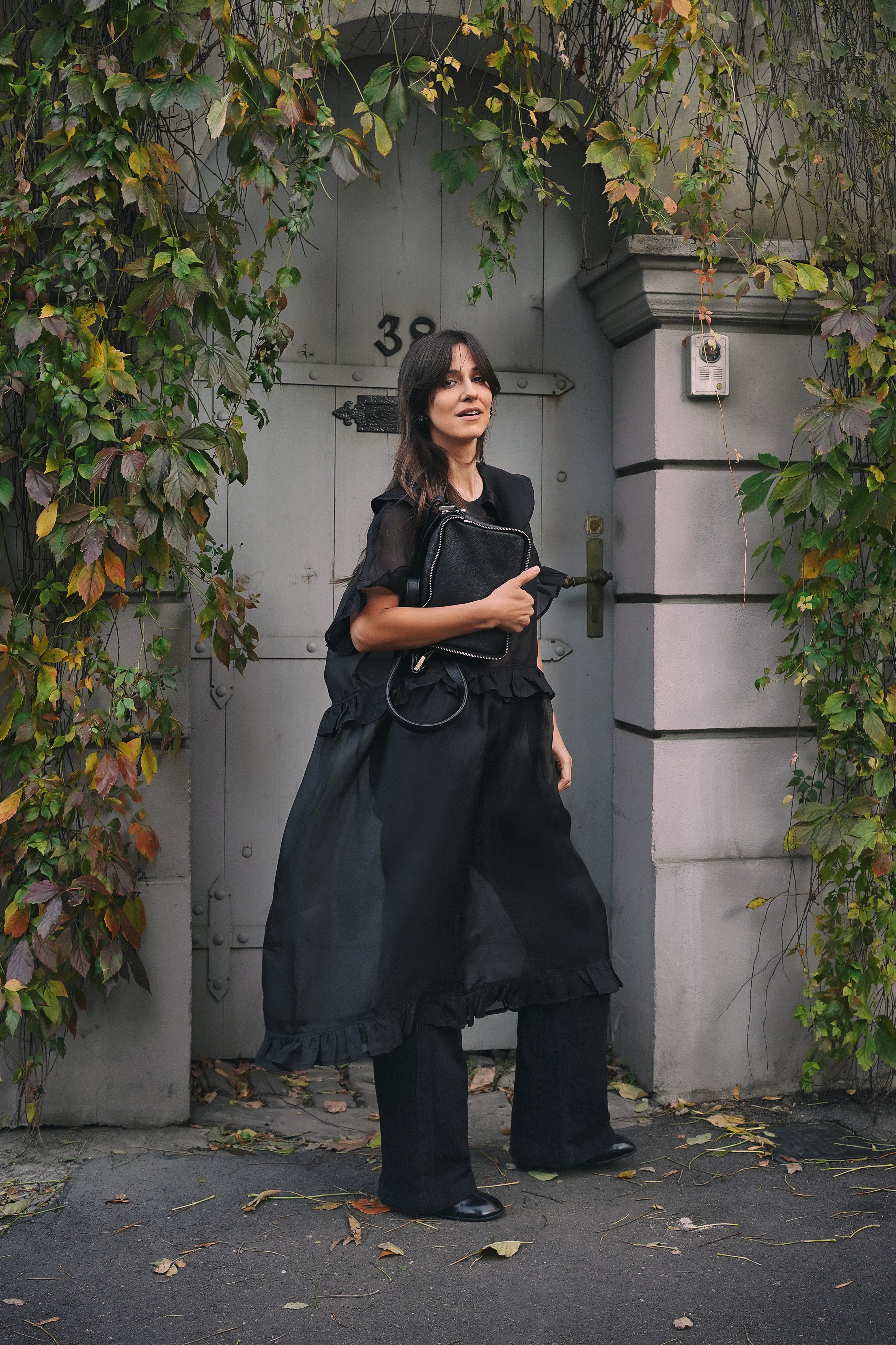 Moon Bag with Detachable Pockets