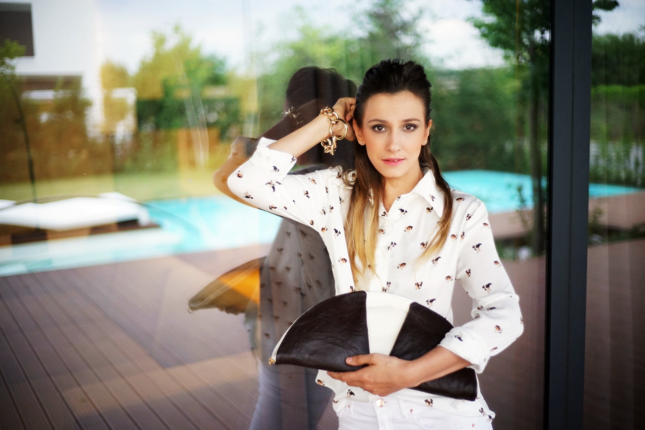 Sweet Moon Cake Clutch